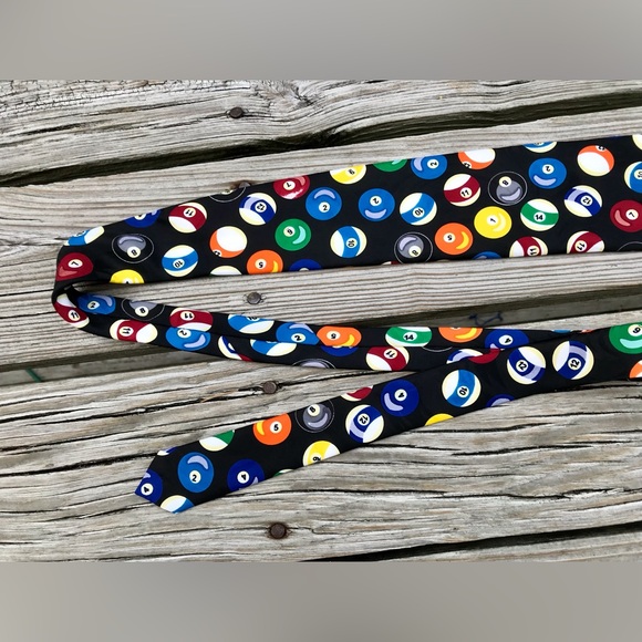 ADDICTION Mens Black Pool Ball Dress Tie Pool Hall 8 Ball Sporty Tie - Picture 3 of 7